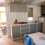 Le Méditerranée Campeggio 3*