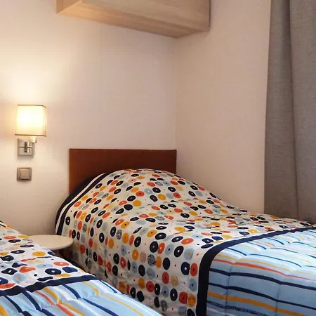 אתר קמפינג Le Mediterranee 3*