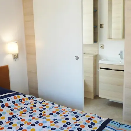 Le Méditerranée 3*