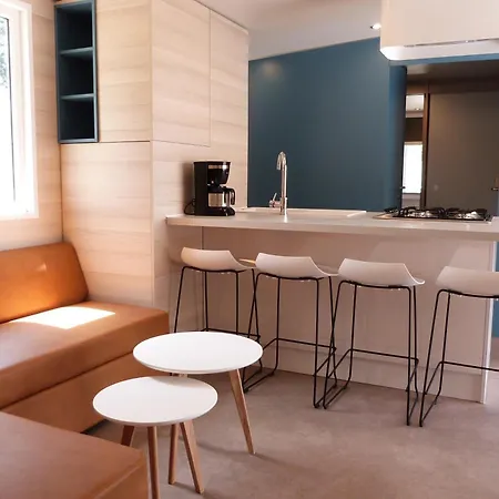 Le Méditerranée 3*