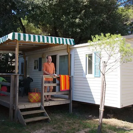 Kamp alanı Le Mediterranee Hyères