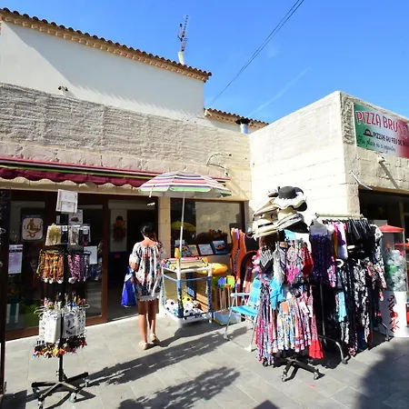 Kamp alanı Le Mediterranee