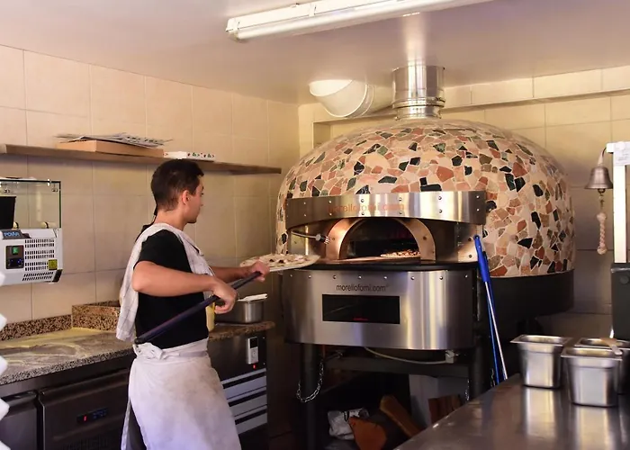 Le Mediterranee הייר